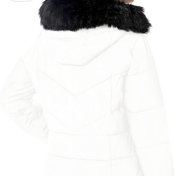 DKNY Puffer Full Zip Up- Preloved - Picture 3 of 15